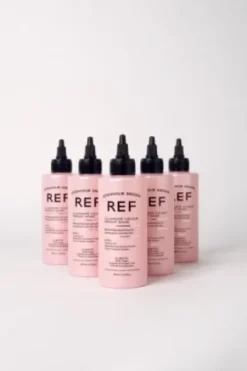 REF Illumnate Colour Instant Shine Liquid Lotion Online